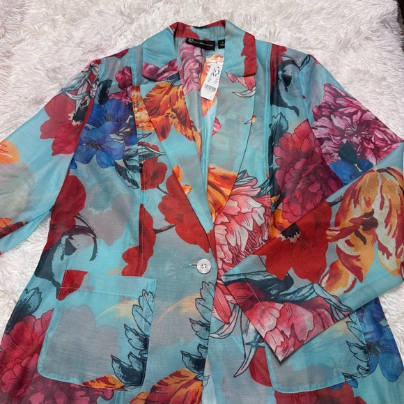 New York and Company Floral Light Turquoise Blue Blazer - Picture 6 of 8